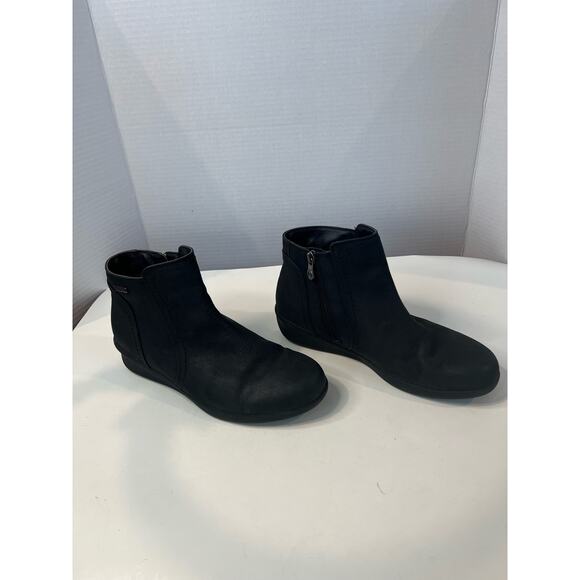 Aravon Women's Black Leather Fairlee Waterproof Ankle Boot Sz 9 - Picture 3 of 10